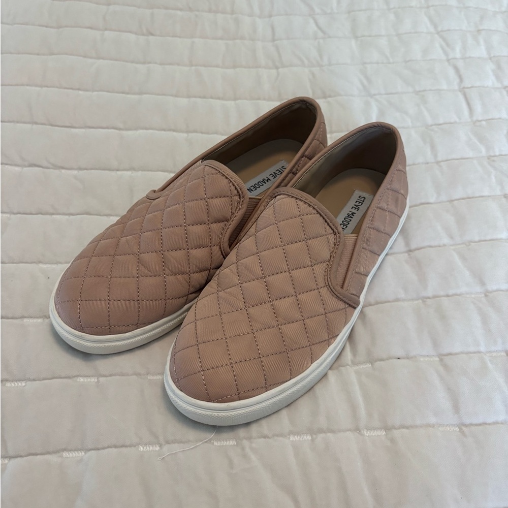 Steve Madden Quilted Loafers